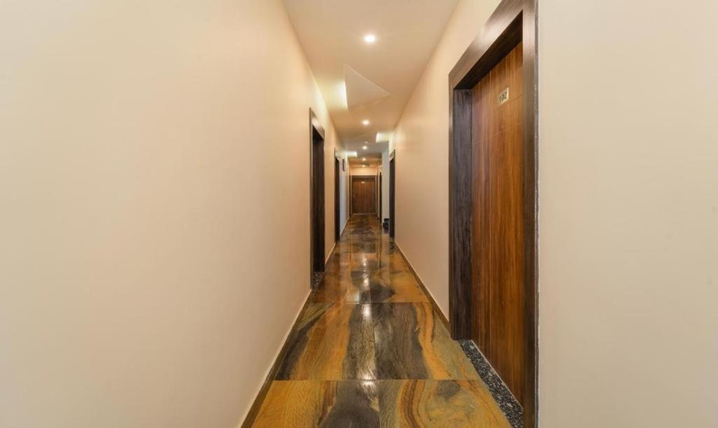 Tourist Hotel New Delhi