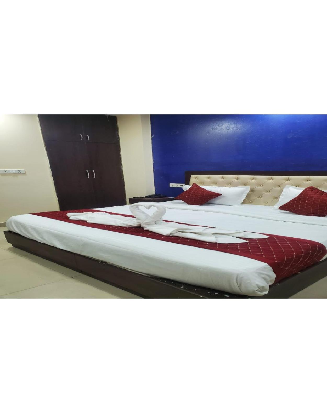 Hotel Tourist New Delhi
